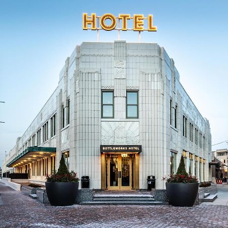 Bottleworks Hotel 인디애나폴리스 외부 사진